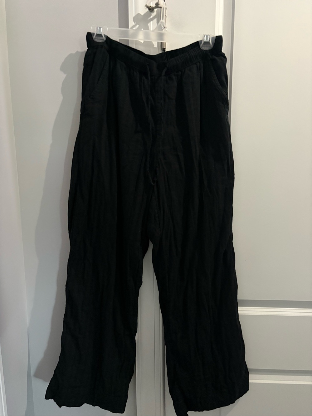 American Eagle Outfitters Black Drawstring Flowy Pants